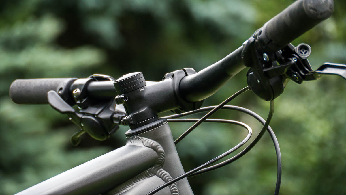 The current state of the stem on the bike.